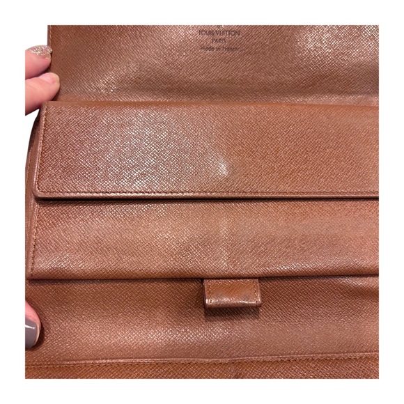 Louis Vuitton Long Monogram Wallet - Picture 15 of 15